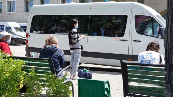 С автовокзала в Нур-Султане отправились первые междугородние автобусы и маршрутки  - Sputnik Қазақстан