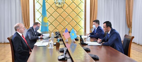 Спикер сената Казахстана Маулен Ашимбаев встретился с послом США - Sputnik Қазақстан