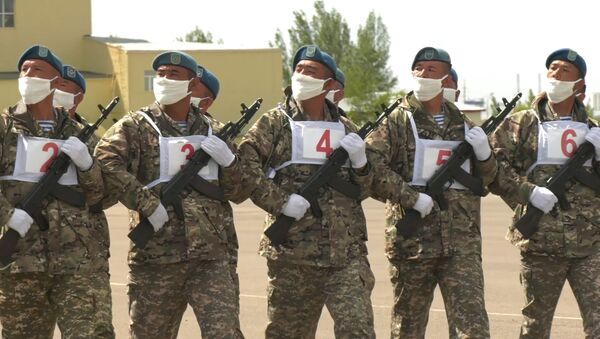 Как военнослужащие Казахстана готовятся к Параду Победы - Sputnik Казахстан