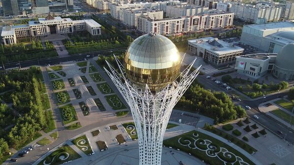 Байтерек, вид сверху - Sputnik Казахстан