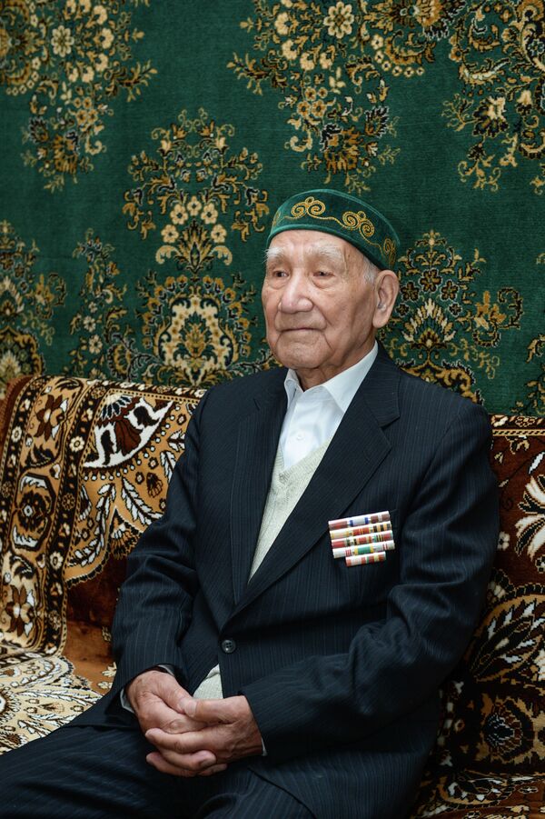 В Кызылорде отмечают 100-летний юбилей ветерана войны Борибая Кулманова - Sputnik Казахстан