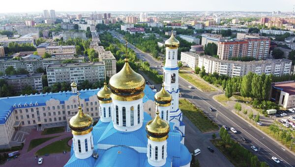 Вид на купола Успенского кафедрального собора в Нур-Султане - Sputnik Казахстан