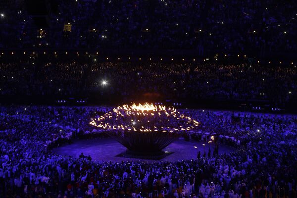Зажжение огня Олимпиады 2012 в Лондоне - Sputnik Казахстан