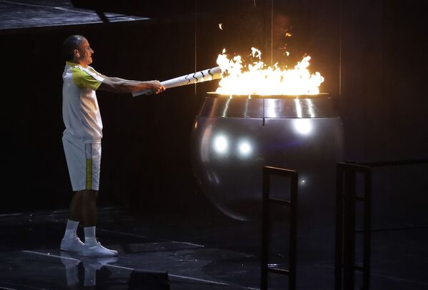 Зажжение огня Олимпиады 2016 в Рио-де Жанейро  - Sputnik Казахстан