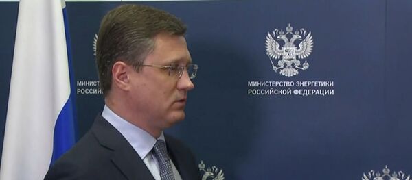 Россия в полном объеме выполняет свои обязательства перед ОПЕК - видео Россия в полном объеме выполняет свои обязательства перед ОПЕК - видео - Sputnik Казахстан