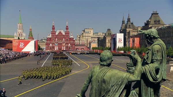 Военнослужащие стран бывшего СССР на параде Победы в Москве - Sputnik Казахстан