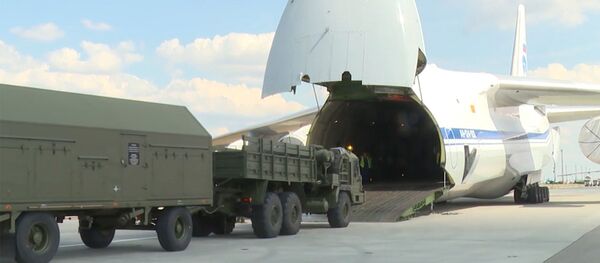 АҚШ cенатында Түркиядан С-400 кешендерін сатып алу ұсынылды АҚШ cенатында Түркиядан С-400 кешендерін сатып алу ұсынылды - Sputnik Қазақстан