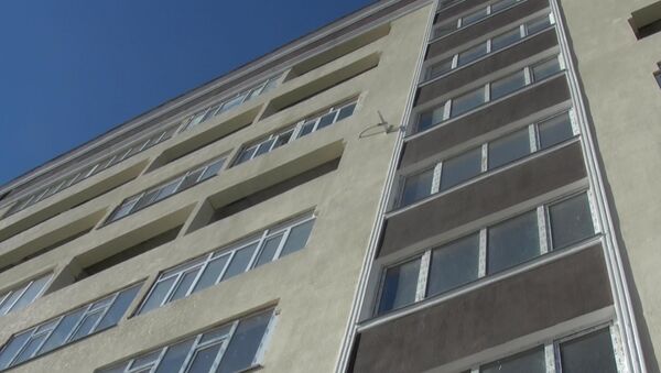 Упал с 6 этажа и выжил — подробности инцидента на стройке в Бишкеке - Sputnik Қазақстан