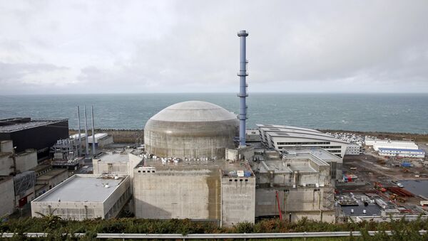 АЭС Фламанвиль на северо-западе Франции. Общий вид - Sputnik Казахстан