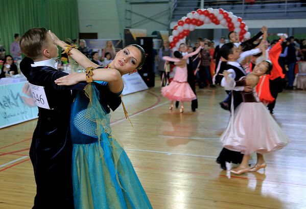 Международный турнир по спортивным танцам Love Story-2017 в Алматы - Sputnik Казахстан