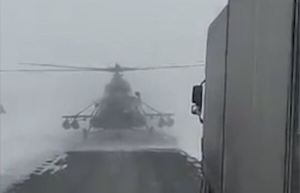 Вертолет заблудился из-за бурана Вертолет заблудился из-за бурана - Sputnik Казахстан