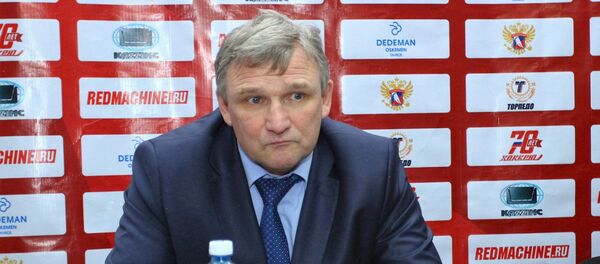 Главный тренер усть-каменогорского Торпедо Алексей Ждахин Главный тренер усть-каменогорского Торпедо Алексей Ждахин - Sputnik Казахстан