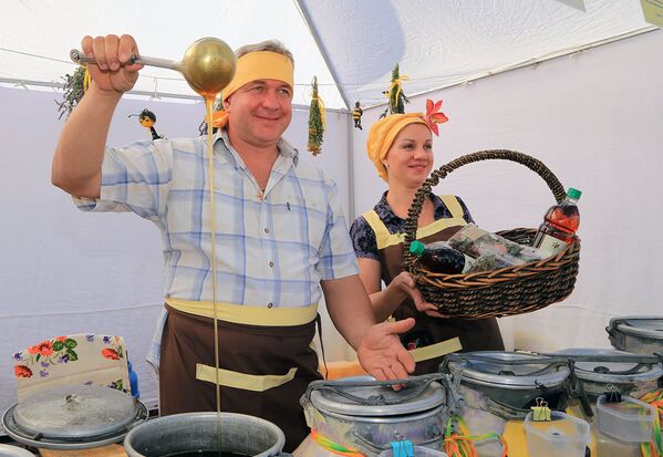 Ярмарка меда в Алматы - Sputnik Казахстан