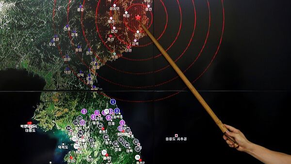 Три баллистические ракеты, которые КНДР испытала, достигли зоны ПВО Японии - Sputnik Казахстан