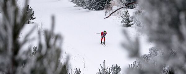Архивное фото лыжных гонок Архивное фото лыжных гонок - Sputnik Казахстан