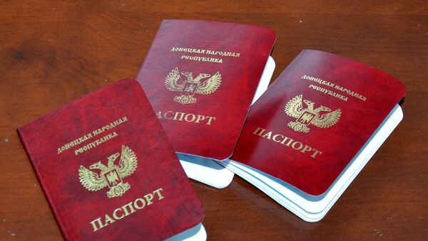 Паспорта граждан ДНР и ЛНР - Sputnik Казахстан