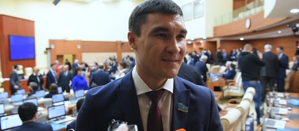 Первое интервью депутата Серика Сапиева - Sputnik Казахстан