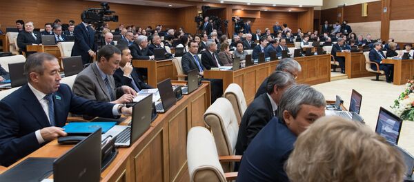 Мәжілістің жалпы отырысы, архивтегі фото - Sputnik Қазақстан