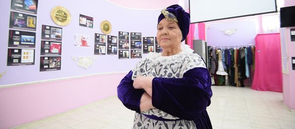 Перевоплощение: из болельщицы хоккея в Шамаханскую царицу - Sputnik Казахстан