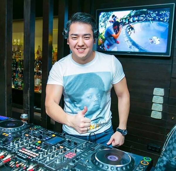 DJ Fara - Фархат Конкаев DJ Fara - Фархат Конкаев - Sputnik Казахстан