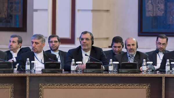 Глава делегации Ирана, замглавы МИД Ирана Хосейн Джабери Ансари - Sputnik Казахстан