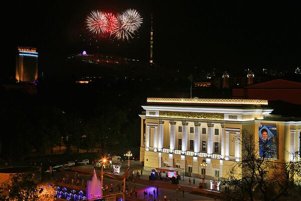 Фейерверк в честь 1000-летия Алматы - Sputnik Казахстан