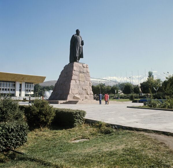Памятник Абаю Кунанбаеву - Sputnik Казахстан