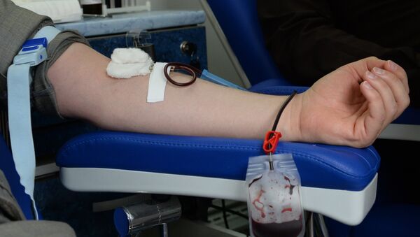 Сдача донорской крови, фото из архива - Sputnik Казахстан