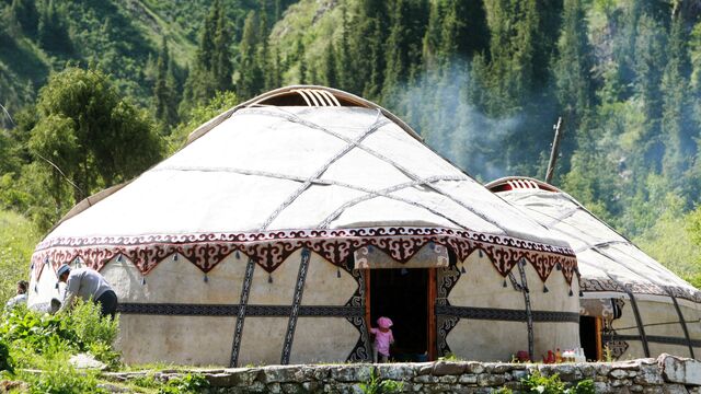 Эвелина Бледанстың эротикалық сәттері Концерт порно волосатые письки писа