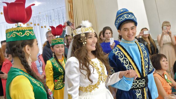Фестиваль национальных свадеб в Самаре, архивное фото - Sputnik Казахстан