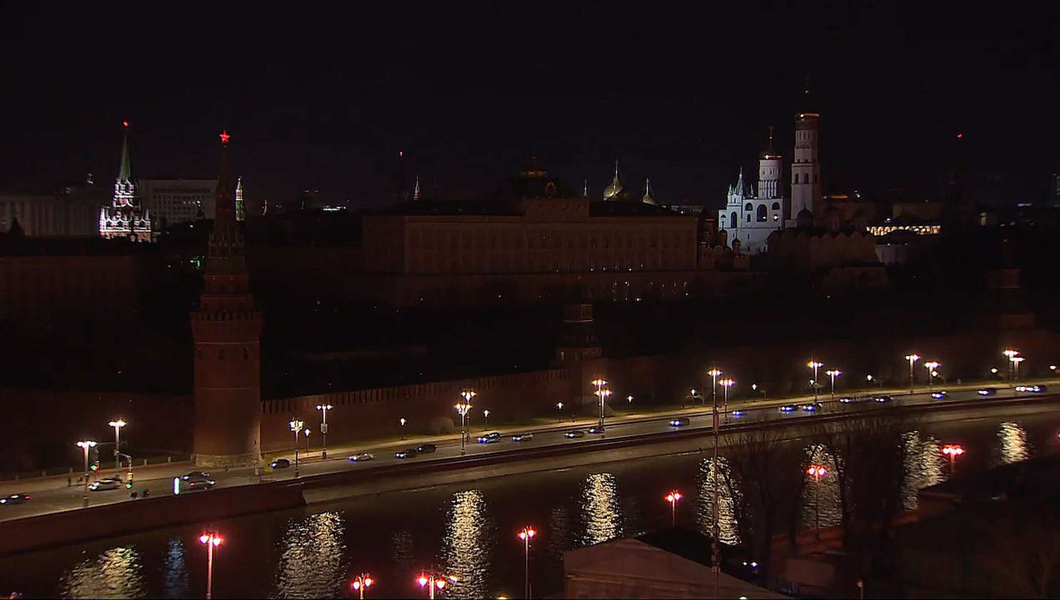 Час света. Московский Кремль в час земли. Москва без света. Кремль в темноте. Красная площадь в темноте.