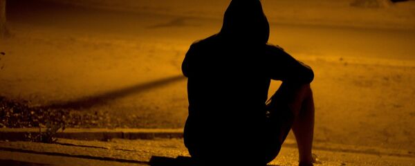 Силуэт мужчины, архивное фото Силуэт мужчины, архивное фото - Sputnik Казахстан