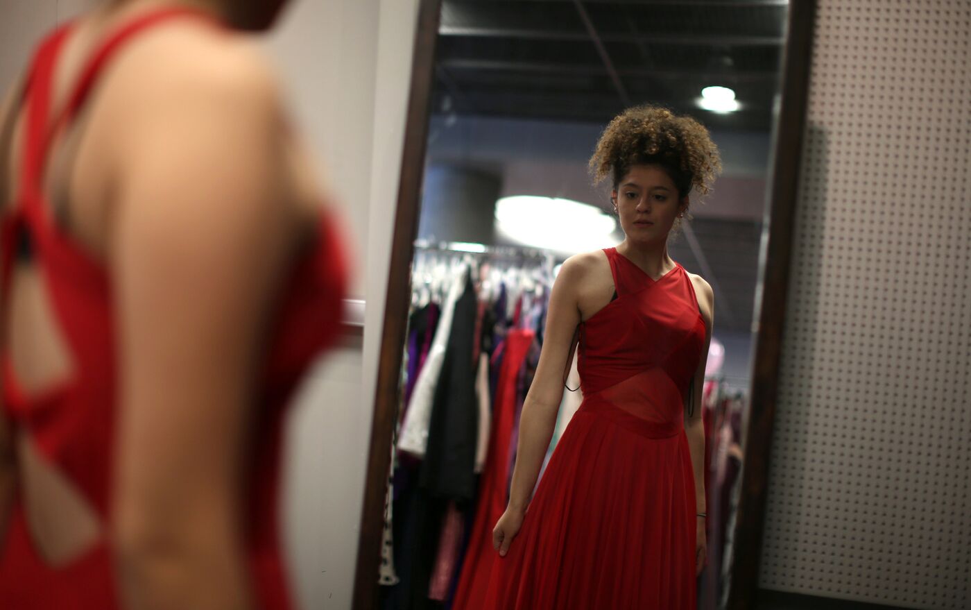 Қарағандылық жезөкшелер секс Әйеліммен бірінші рет топтық секс