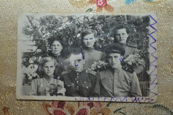 фронтовая фотография ветерана Нафися Агишева фронтовая фотография ветерана Нафися Агишева - Sputnik Казахстан