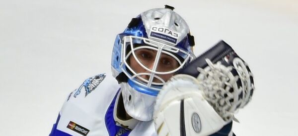 Вратарь Барыса Хендрик Карлссон Вратарь Барыса Хендрик Карлссон - Sputnik Казахстан