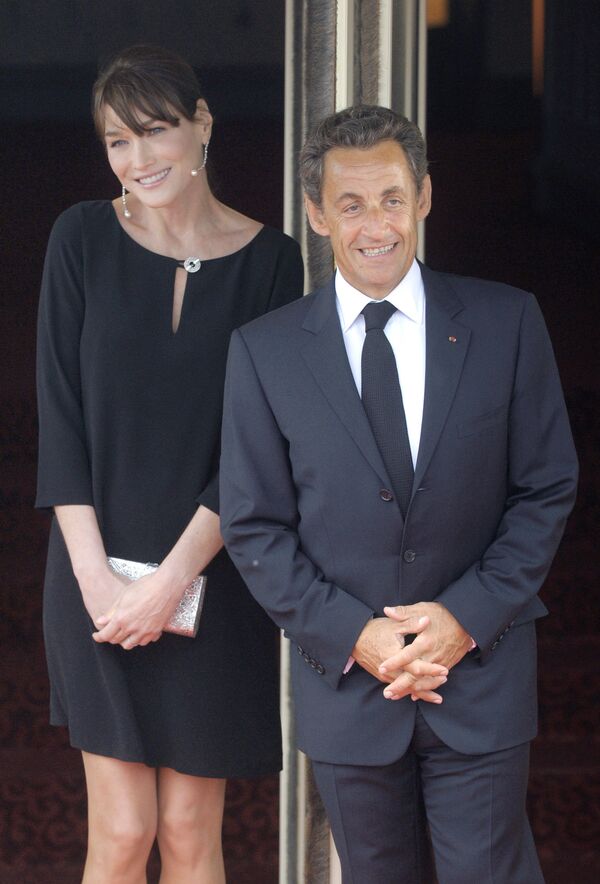 Николя Саркози с супругой Карлой Бруни - Sputnik Казахстан