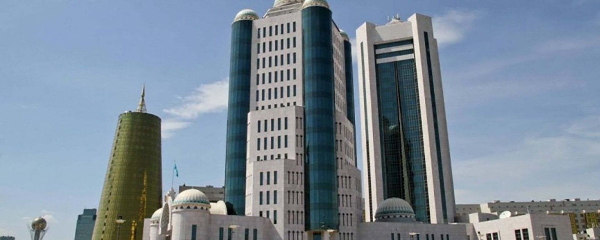 Здание Парламента Казахстана - Sputnik Казахстан, 1920, 30.03.2026