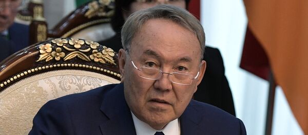 Президент Казахстана Нурсултан Назарбаев Президент Казахстана Нурсултан Назарбаев - Sputnik Казахстан