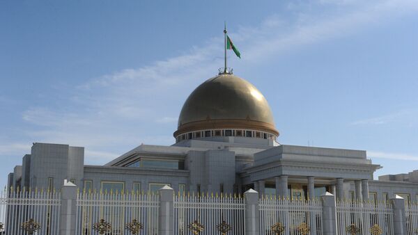 Президентский дворец Огузхан в Ашхабаде, архивное фото - Sputnik Казахстан