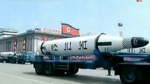 Истребители, танки и баллистические ракеты - военный парад в Северной Корее - Sputnik Казахстан