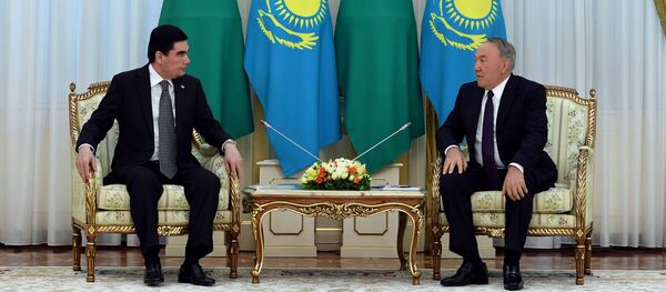 Нурсултан Назарбаев и Гурбангулы Бердымухамедов - Sputnik Казахстан