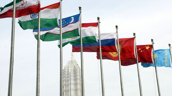 Флаги стран - членов ШОС, архивное фото - Sputnik Қазақстан