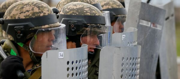 Военнослужащие на учениях Военнослужащие на учениях - Sputnik Казахстан