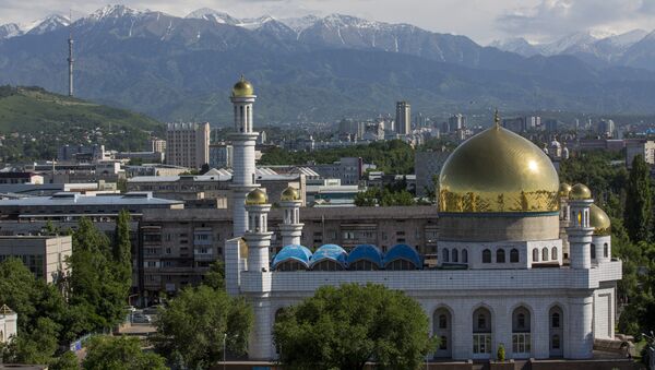 Центральная мечеть в Алматы, архивное фото - Sputnik Қазақстан