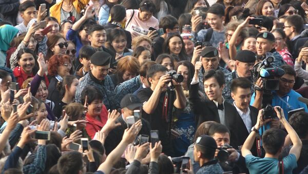 Восторженная толпа приветствовала Димаша на концерте в Астане - Sputnik Казахстан