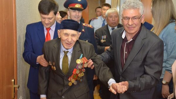 100-летний юбилей отметил ветеран ВОВ в СКО - Sputnik Казахстан
