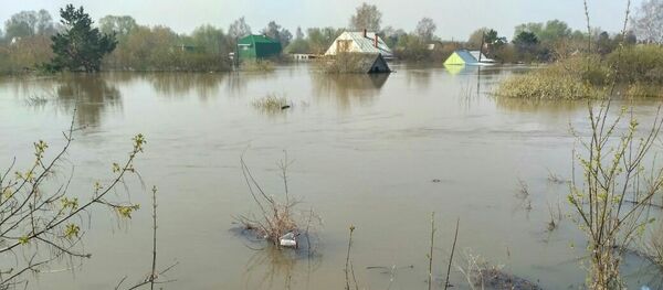 Подтопленный дачный поселок под Петропавловском - Sputnik Казахстан