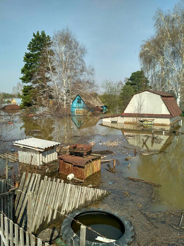 Подтопленный дачный поселок под Петропавловском - Sputnik Казахстан
