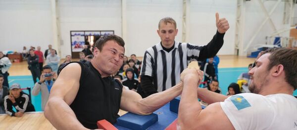 Чемпионат Казахстана по армрестлингу - Sputnik Казахстан