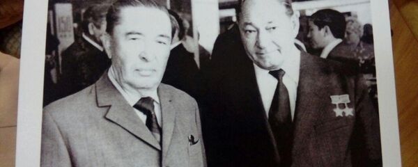 Талғат Бигелдинов (оң жақта) - Sputnik Қазақстан